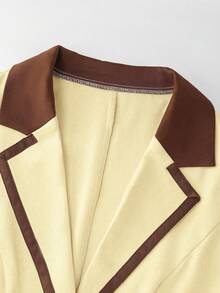 SHEIN Clasi Bộ vest nữ một hàng cúc phối viền tương phản gồm áo blazer và chân váy chữ A, kiểu dáng thanh lịch, thường ngày, phù hợp cho công sở, đi làm, đi nghỉ mát, màu mơ và chân váy nâu, bộ 2 mảnh cho mùa thu/đông. - Vàng nhạt - Xem 4