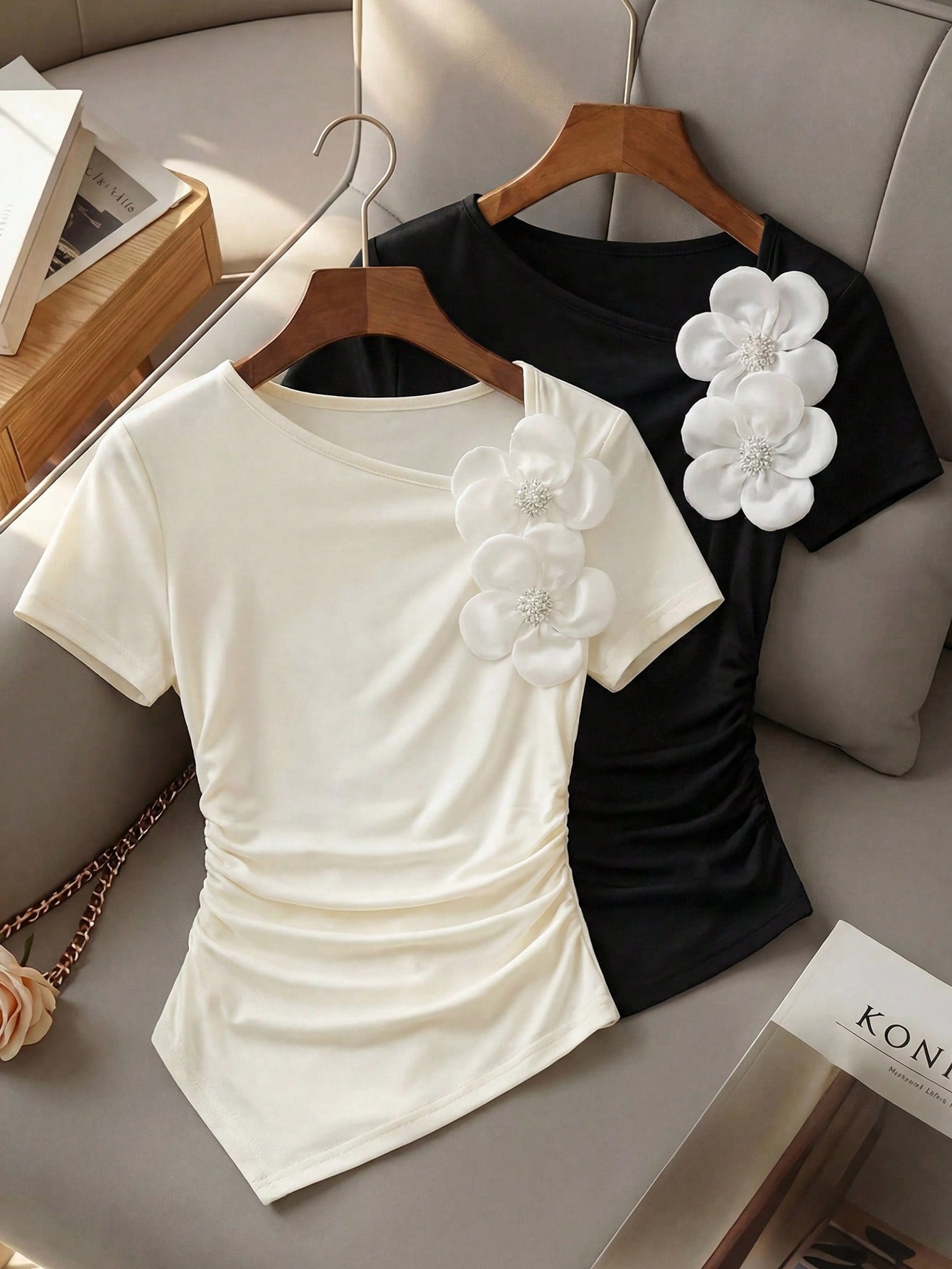 بنات المراهقات طقم من قطعتين تي شيرت مع حافة غير م...