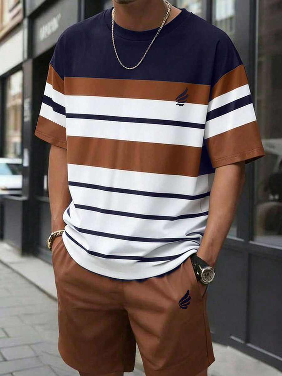 SHEIN Bộ 2 món dành cho bé trai tuổi teen, gồm áo thun ngắn tay in sọc và quần short thể thao đơn giản, thoáng khí, phù hợp cho nhiều mùa. - Màu Khaki - Xem 1