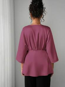Momance Blusa con cuello en V, mangas de murciélago y volantes en el bajo para mujeres embarazadas de unicolor - Rojo violeta - Ver 2