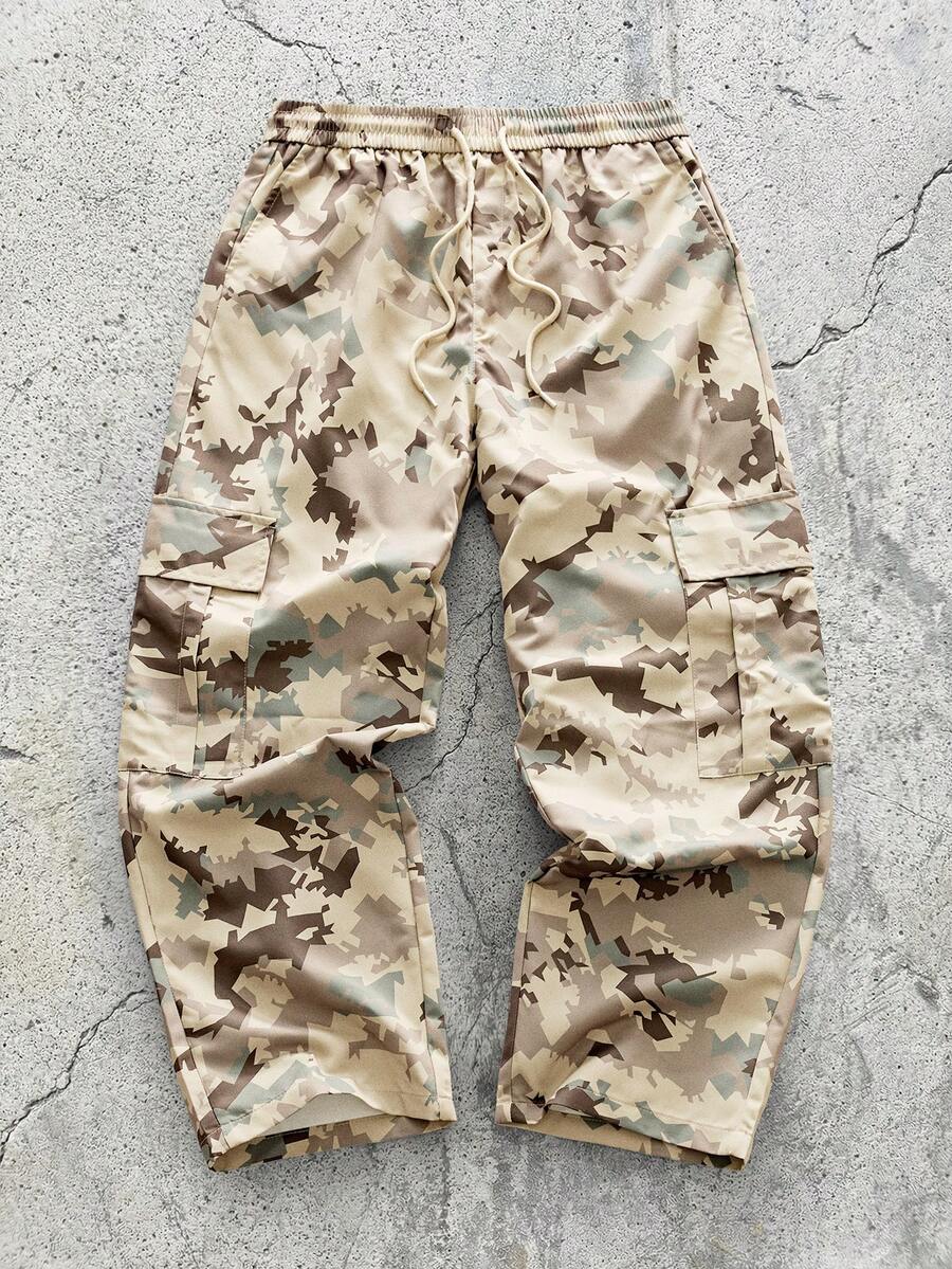 EVRINFINITE Manfinity Homme Men's Camouflage Print Flap Pocket Drawstring Waist Straight Loose Cargo Pants,Sports Pants,Summer Pants - Khaki - View 1