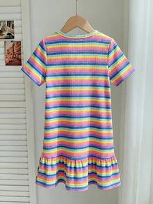 SHEIN 女童针织条纹心形图案圆领连衣裙 - 彩色 - 查看 7