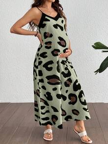 SHEIN Maternity V-Neck Casual Vacation Strap Dress - Green - View 5