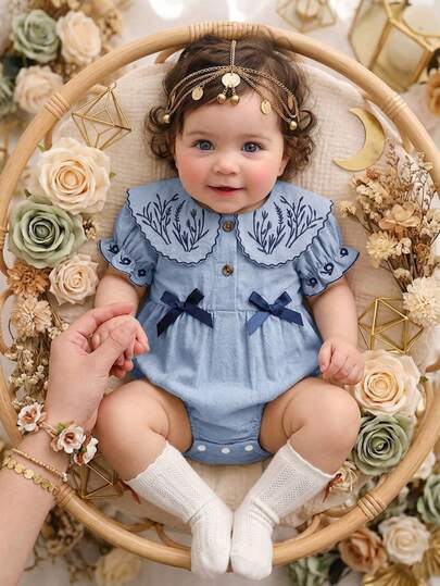 SHEIN Baby Girls' White Short Sleeve Romper, Embroidered Collar & Cuffs, Bow Decor, Cute Casual Summer Outfit