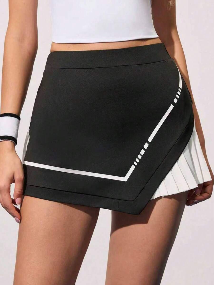 CourtClass 女士休闲运动网球撞色百褶裙 - 黑與白 - 查看 1
