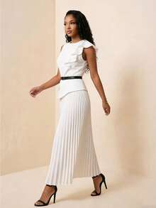 Eryvara 女士优雅圆领荷叶边不对称下摆褶裥上衣+半裙两件套，配腰带，适合派对、度假、通勤、日常休闲穿着，春夏皆宜。 - 白色 - 查看 4
