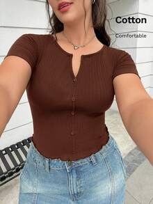 SHEIN EZwear 棕色V领纽扣休闲短袖T恤，适合大码女性 - 棕色 - 查看 5