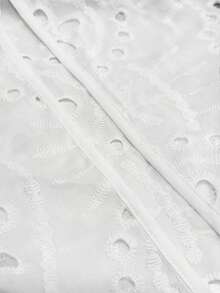 GlowEve CURVE 大码女式夏季休闲度假日常通勤纯色七分袖短款外套 - 白色 - 查看 3