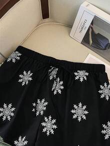 Elenzga Plus Size Summer Casual Snowflake Print Top And Shorts 2 Pieces Set - Black and White - View 4