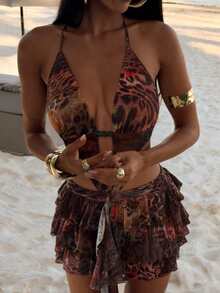 SHEIN Glamour 这款女士领口连衣裙采用深V领和腰部镂空设计,春夏度假风,褶皱荷叶边系带串珠性感豹纹印花迷你连衣裙,充满热带风情,是女士沙滩装、度假连衣裙、豹纹连衣裙、荷叶边连衣裙、复活节连衣裙、休闲连衣裙和吊带连衣裙的理想之选。它完美适用于夏季服装、度假装、优雅派对礼服、女士休闲连衣裙以及Y2K时尚。波西米亚风两件套,伊比沙岛派对装扮,性感度假连衣裙,女士度假套装,女士沙滩装。 - 彩色 - 查看 2