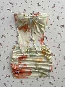 EgrlEra Island Vacation Romantic Floral Print Ruched Sexy Design Women's Bandeau Top And Mini Skirt 2 Pieces Set - Yellow - View 5