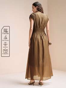Arave 女士轻盈天丝褶皱A字无袖连衣裙，适合日常通勤 - 棕色 - 查看 4