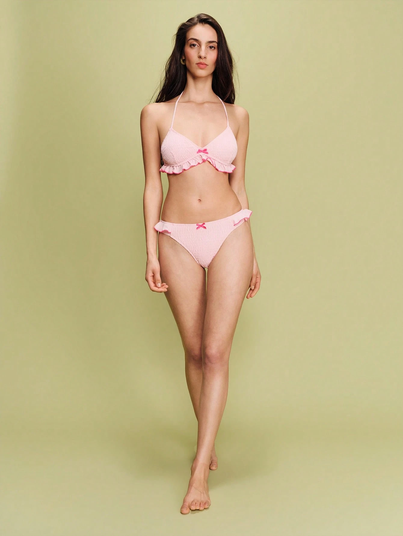 Pink Ruffled Bikini Set With Contrasting Detail And Smocked Finish Cute 2 Pieces Swimwear Pink Holiday Swimsuit Spring Summer French Style Beachwear Parisian Style