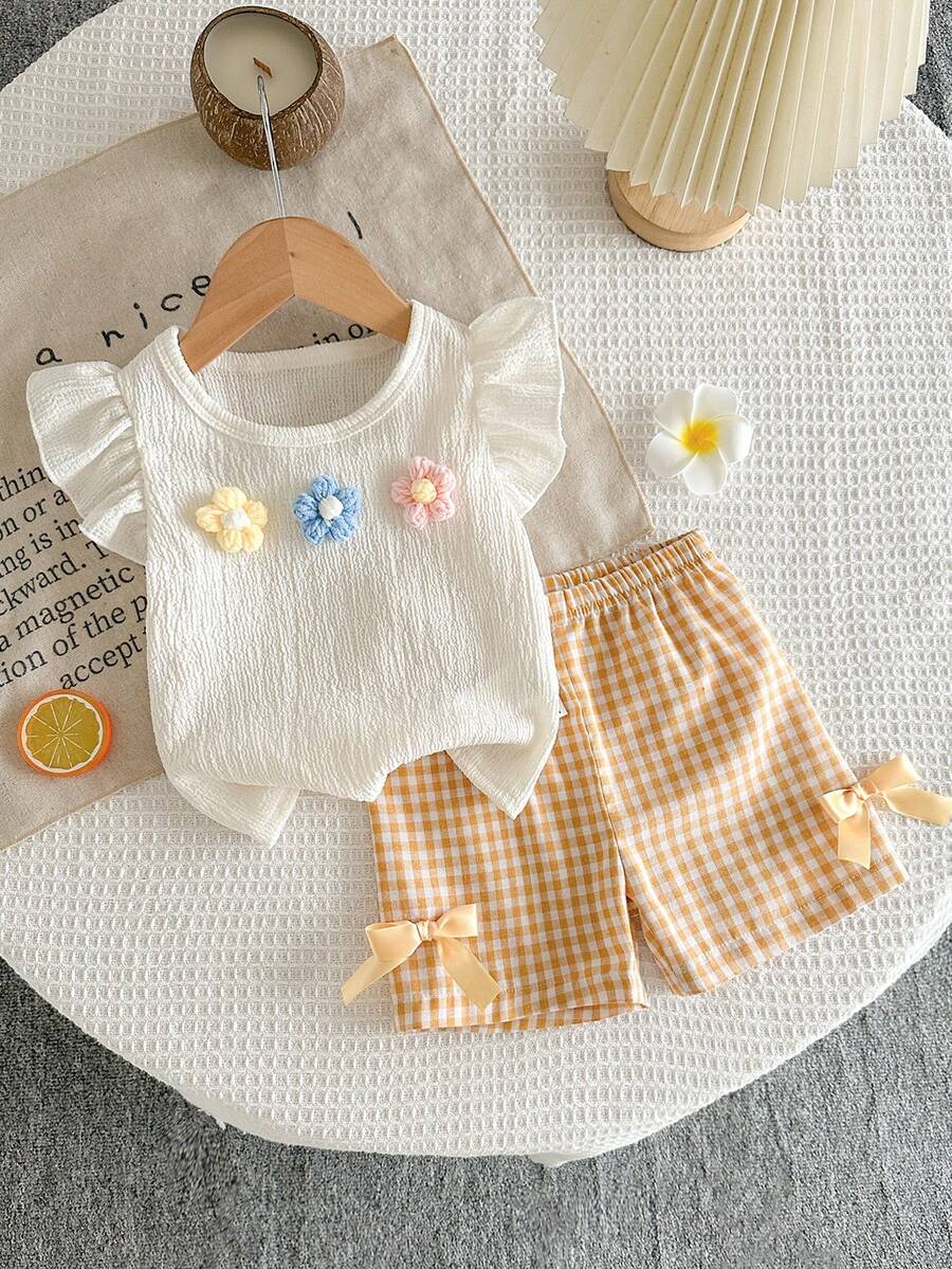 SHEIN 女婴3D花朵短袖T恤和格子短裤套装 - 黃色 - 查看 1