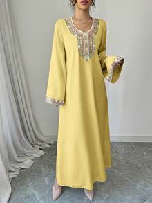 Al Najma 女士优雅阿拉伯风格长袖连衣裙，饰有精美贴花 - 黃色 - 查看 5