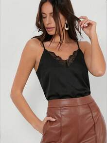 BizChic Áo tank top đen cổ chữ V phối ren, dây mảnh điều chỉnh được, đa năng cho công sở, các dịp trang trọng, đi làm thanh lịch, thường ngày, phong cách retro lãng mạn thập niên 90, dự tiệc, đám cưới, phù dâu, chủ nhà, đi chơi, giao lưu, hẹn hò, tiệc tùng, buổi hòa nhạc, lễ tốt nghiệp, bữa ăn sáng muộn, sân bay. - màu đen - Xem 3