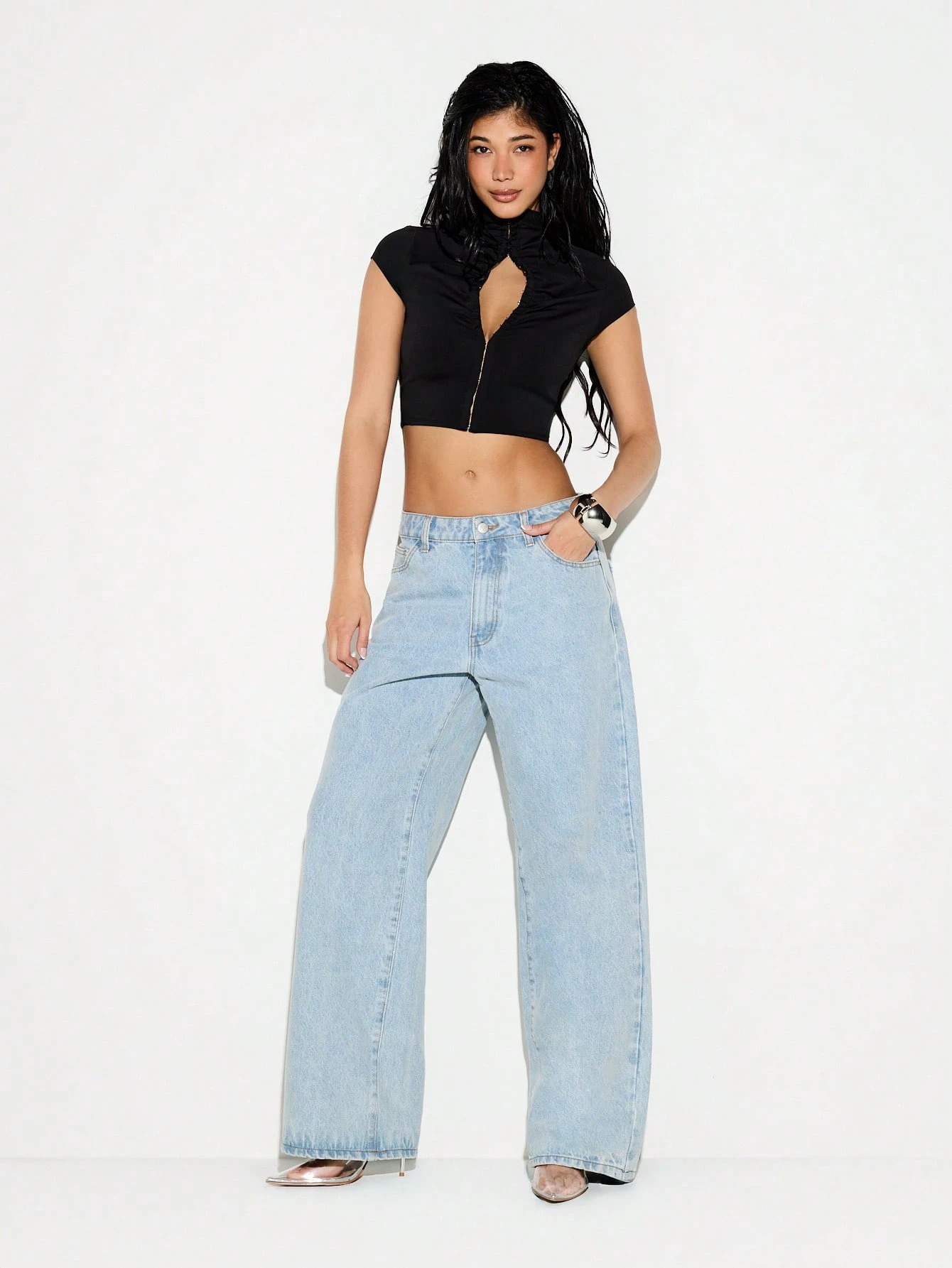 KIZN High Neck Keyhole Cut-Out Crop Top