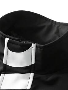 Manfinity EMRG Men's Utility Double Pocket Front Print Design Access Control Comfortable Versatile Street Jacket Coat - Black - View 3