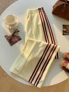 Comfortcana Quần nỉ nữ dáng rộng, thoải mái, cạp chun, màu be, phối sọc tương phản bên hông, thích hợp mặc đi học, mùa xuân/hè. - Màu be - Xem 4