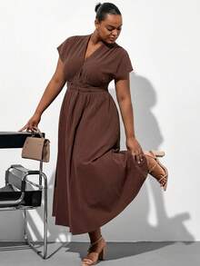 Gownix Plus Size Minimalist Chocolate Brown V-Neck Batwing Sleeve Dress With Metal Buckle,Autumn Elegant Tea Party Curve Western Vintage Outfits For Women - Brown - View 5