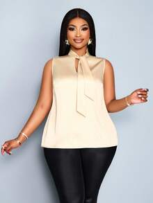 SOLERSUN Blusa feminina plus size de cor sólida para primavera/verão, ideal para o escritório, uso casual e elegante no dia a dia, para o trabalho ou festas. Blusa sem mangas em cetim brilhante e elegante na cor damasco, com gola laço. Perfeita para o trabalho, ocasiões casuais de negócios e festas de fim de ano. - Damasco - Ver 5