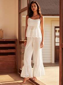 Bộ đồ ngủ nữ phong cách Bohemian giản dị, thoải mái, có bèo nhún, phối màu tương phản, chất liệu ren rỗng, kiểu áo hai dây ghép mảnh. - trắng - Xem 6