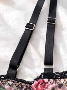 set de cuatro piezas cojunto de cachetero y brasier con bata estampado de flores - flores - Ver 7