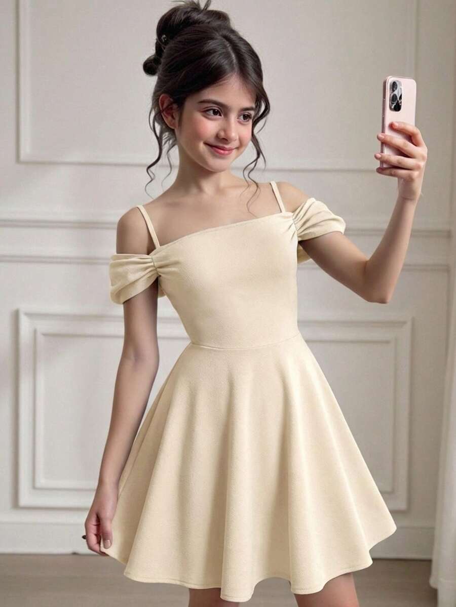SHEIN Đầm nhung dáng chữ A thanh lịch, trễ vai, thắt eo dành cho bé gái tuổi teen - Màu be - Xem 1
