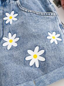 Quần short denim thời trang cho bé gái tuổi teen, hàng mới về mùa hè nhẹ nhàng, màu xanh nhạt, phong cách đường phố thường ngày, thiết kế dành cho kỳ nghỉ, kiểu dáng cơ bản đơn giản 5 túi, eo chun, gấu quần xắn, in họa tiết hoa cúc, dáng rộng không co giãn, chất liệu cotton mềm mại, thích hợp mặc hàng ngày, dự tiệc, đi học, đi làm, bộ sưu tập mới Xuân/Hè 2026. - Rửa trung bình - Xem 7