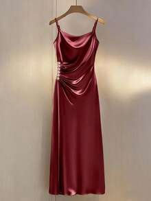 SHEIN Franclia 优雅纯色吊带连衣裙，适合派对穿着 - 紅色 - 查看 3
