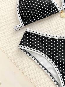 SHEIN Bộ bikini hai mảnh in hoa cổ điển dành cho thiếu nữ, trang phục đi biển mùa hè, màu mơ, chất liệu dệt kim, họa tiết vỏ sò, cổ yếm, kiểu dáng tam giác, đồ bơi mùa hè. - Nhiều màu - Xem 4