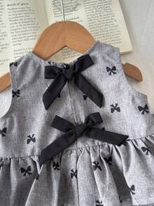 女婴休闲舒适圆领蝴蝶结图案背心套装 - 灰色 - 查看 3
