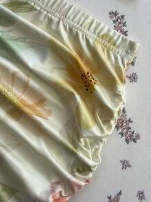 EgrlEra Island Vacation Romantic Floral Print Ruched Sexy Design Women's Bandeau Top And Mini Skirt 2 Pieces Set - Yellow - View 9