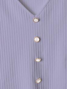 GlowEve CURVE Plus Size Ribbed Knit Elegant Intellectual Casual Comfortable Soft Fitted Short V-Neck T-Shirt - Dusty Purple - View 3