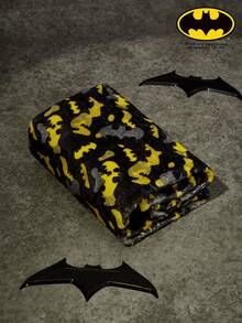 Batman X PETSIN 1 chiếc chăn cho thú cưng hình dơi màu vàng và đen, viền đen, thân thiện với da, mềm mại cho mèo và chó. - màu đen - Xem 4
