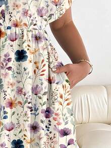 SHEIN CURVE+ Plus Size Casual Vacation Elegant Romantic Floral Print Short Sleeve Dress For Women, Suitable For Spring/Summer - Multicolor - View 5
