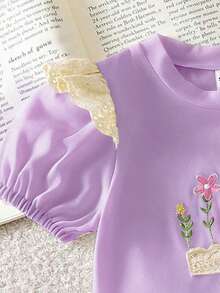 SHEIN Playful Pals 两件套女童夏季休闲可爱圆领短袖套装，包括一件绣花白色T恤和一条绣花短裤，整体可爱百搭，适合户外休闲穿着，舒适透气。 - 紫色 - 查看 5