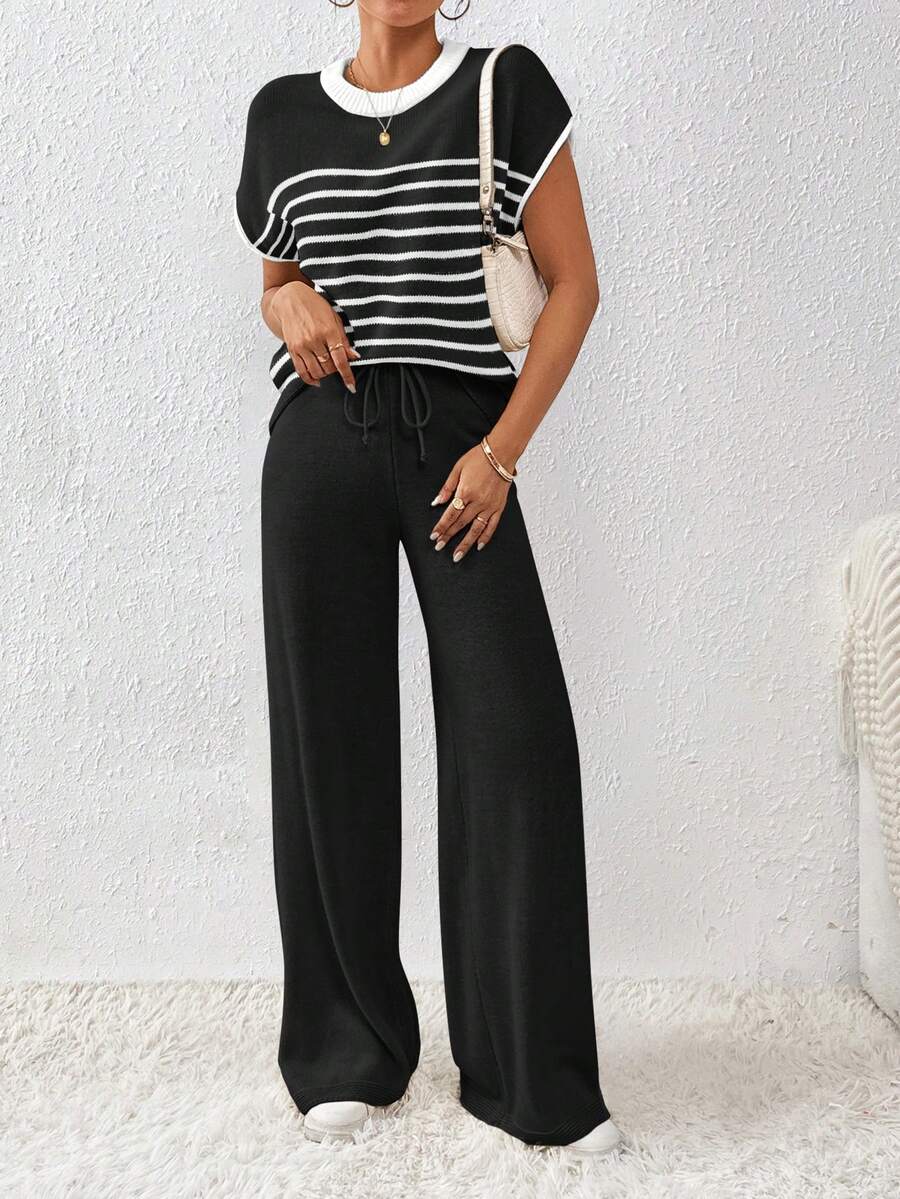 EMERY ROSE Women's Contrast Color Loose Casual Drawstring Knit 2 Pieces Set - Black - View 1