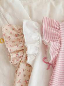 SHEIN Playful Pals 3件套彩色蝴蝶结、花朵、条纹荷叶边下摆圆领套头T恤，柔软舒适，休闲可爱，春夏新品 - 彩色 - 查看 4