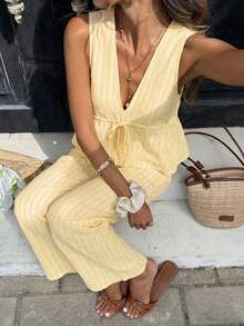 Serisse Bộ đồ 2 món dành cho nữ, kiểu dáng thường ngày, gồm áo tank top và quần dài kẻ sọc, thích hợp cho kỳ nghỉ. - Vàng nhạt - Xem 3