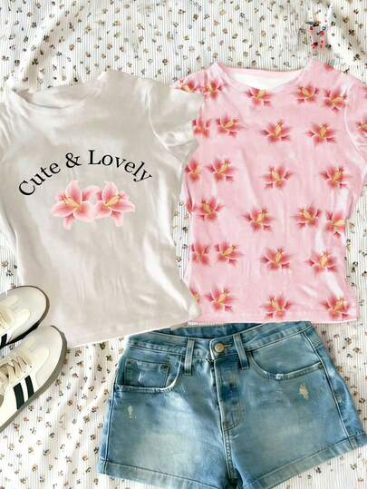 2件套少女花卉和英文字母印花短袖T恤，休闲舒适，适合户外、运动、摄影、居家、学校、节日等场合，亦可作为礼物。