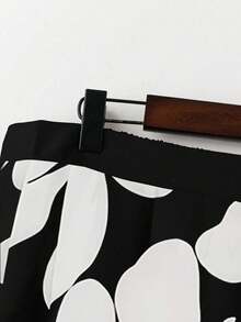 GlowEve CURVE 大码女式印花A字半身裙，简约优雅的办公休闲连衣裙 - 黑色 - 查看 4