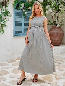 SHEIN 孕妇无袖圆领露背纽扣腰带A字条纹连衣裙 - 黑與白 - 查看 1