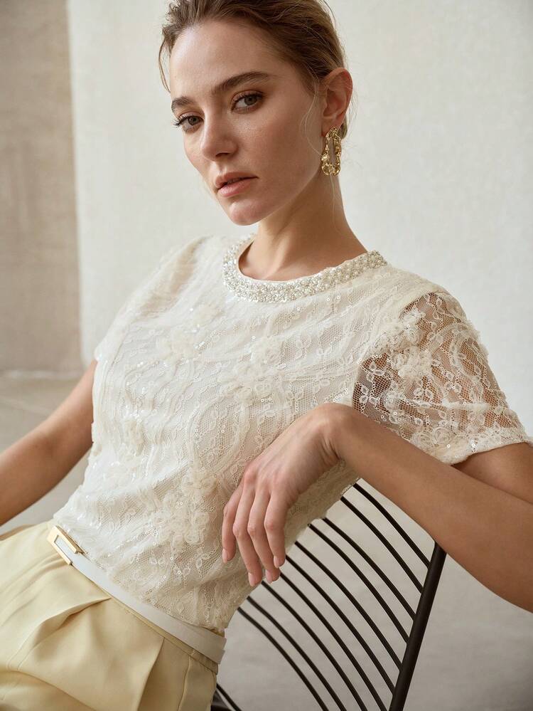 WOMEN'S ELEGANT WHITE LACE EMBROIDERY FAUX PEARL DETAIL T-SHIRT, SUMMER