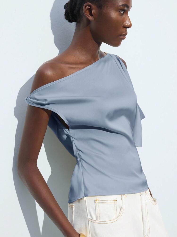SHEIN Maija Women's Asymmetric Design Summer Versatile Chic Elegant Urban Fashionable Comfortable Fitted Asymmetric Shoulder Design Backside Lace-Up Decor Business Casual Outfit, Suitable For Concerts, Social Events, Office, Cruise All-Season Versatile Modern Urban Fashion Business Casual Women's Wear Office Attire Understated Old-Money Style, Elegant And Sophisticated, High-Quality Commuter And Airport Women's Wear,Summer Top