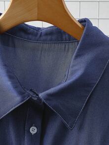 CURVE Conjunto de 2 piezas de camisa y pantalones cortos de aspecto vaquero minimalista casual de primavera temprana para mujer de talla grande - azul real - Ver 5