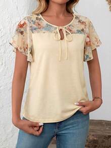 EMERY ROSE 女式印花拼接黑色面料荷叶袖休闲T恤，春夏女式上衣，夏季可爱女式衬衫，新款夏季女式上衣，夏季休闲上衣，最新款女式上衣 - 杏色 - 查看 3