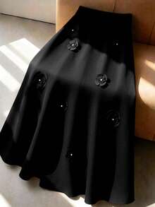 GlowEve CURVE Falda midi de línea A con flores 3D elegante y de moda para mujer - Negro - Ver 1