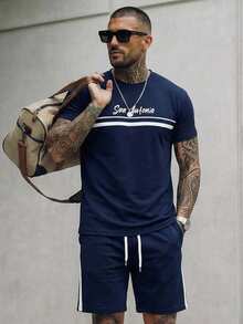 Màu xanh hải quân