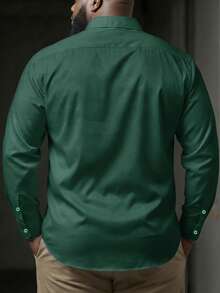 Manfinity Homme Camisa casual de manga larga con botones delanteros de unicolor para hombres de talla grande, otoño - Verde Oscuro - Ver 3